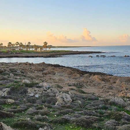 Dahan Sirena Lighthouse Luxury Apartment Paphos Extérieur photo